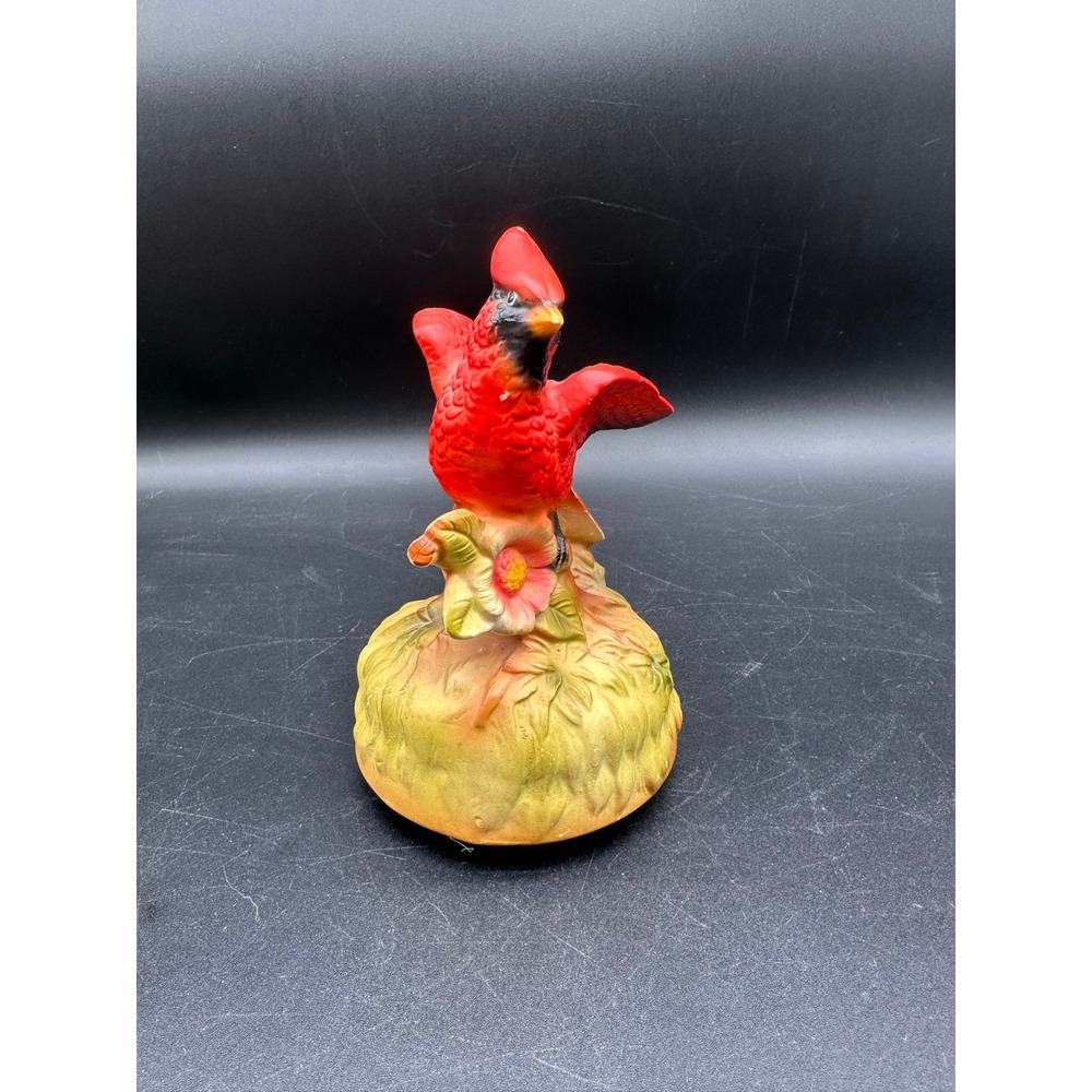 Vintage 1972 Chadwick-Miller Red Cardinal Bird Music Box Figurine Japan 6.5"